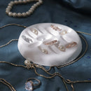 Elegant Concrete Ring Holder – Minimalist Jewelry Organizer with Pearls Threadarrt