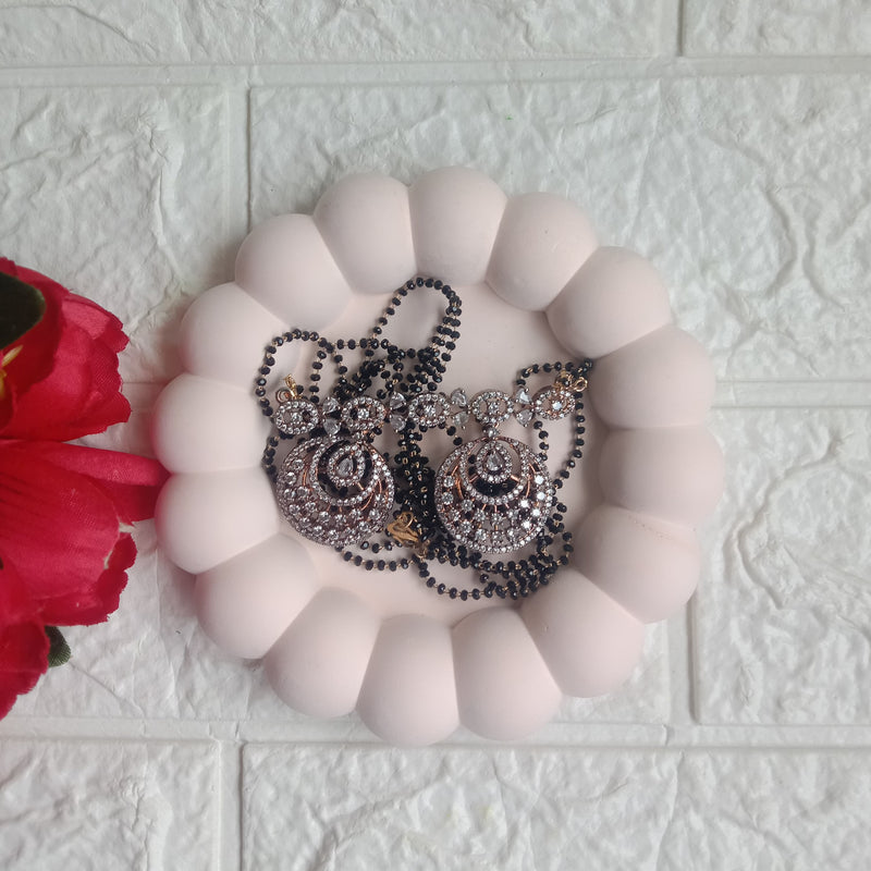 "Elegant Light Peach Concrete Tray - Single Piece"