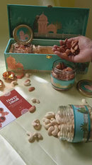 NutriGlow Gift Hamper – A Healthy Festive Treat